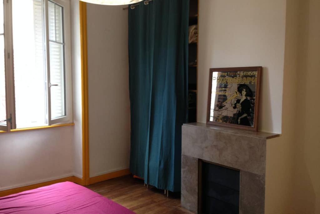 Appartement Spacieux Limoges Centre Garage Wifi ภายนอก รูปภาพ